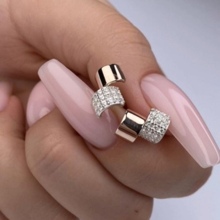 Pilt Svitozar kõrvarõngad CZ