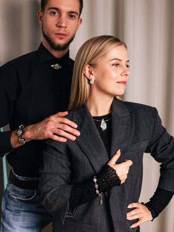 Pilt Lummus Kivikõva "Kuus Kivi Päikesest" käekett